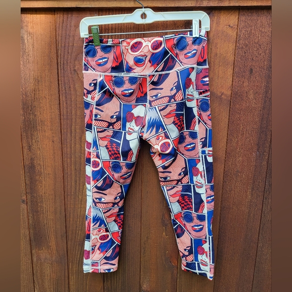 Constantly Varied Gear Capri Leggings - Picture 2 of 3